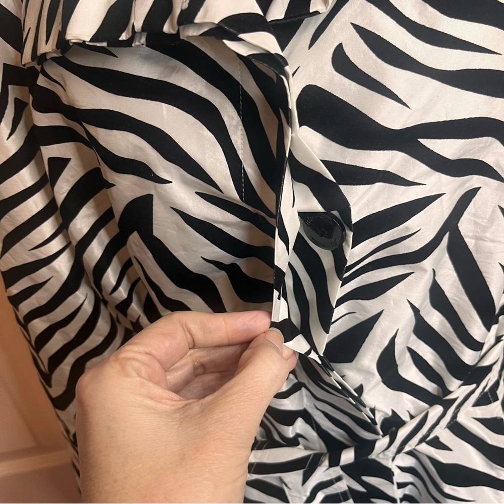 UBU PACK YOUR PERSONALITY Sz L RAINCOAT Zebra Striped Velvet Flocked Trench Tie - Picture 3 of 12